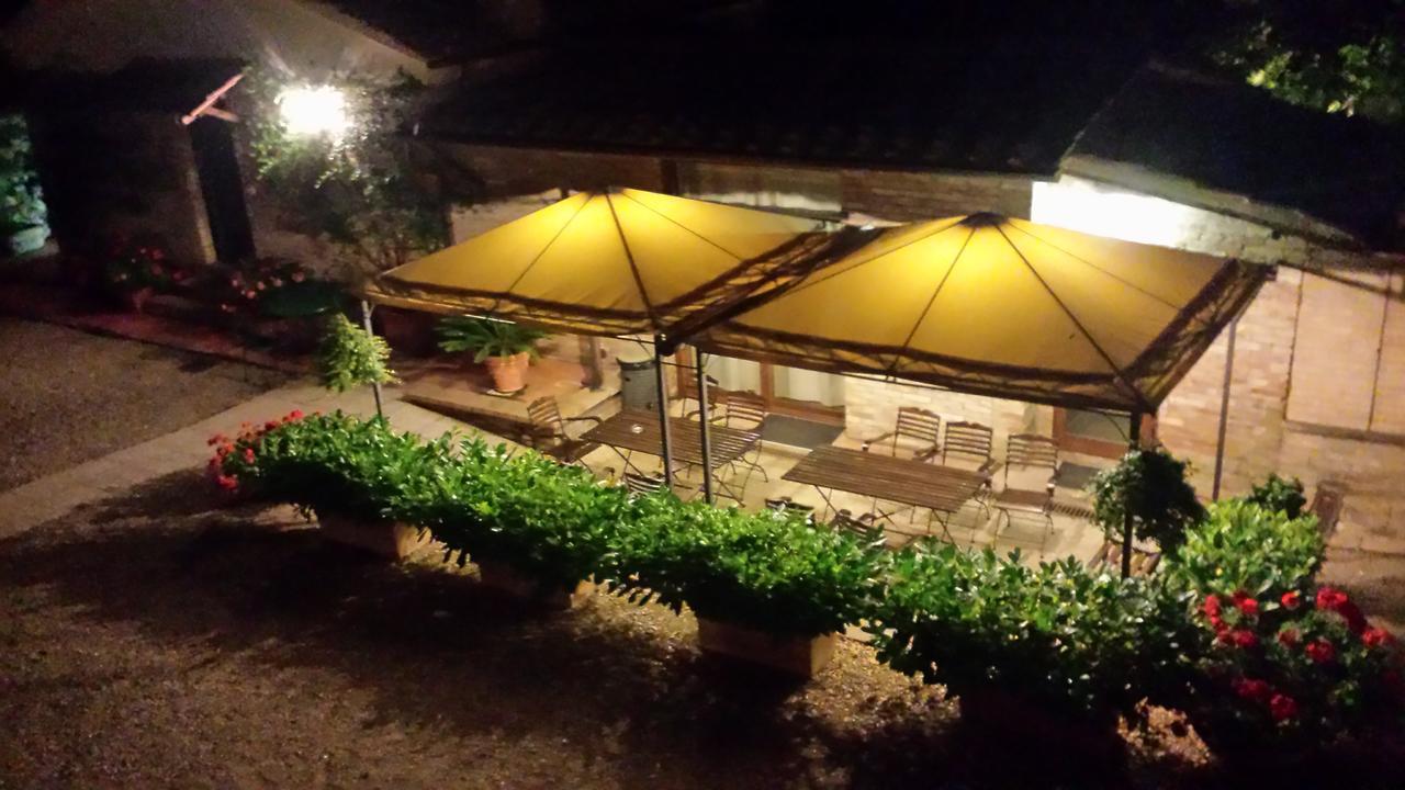 Agriturismo Il Poggiarello Siena Exterior photo