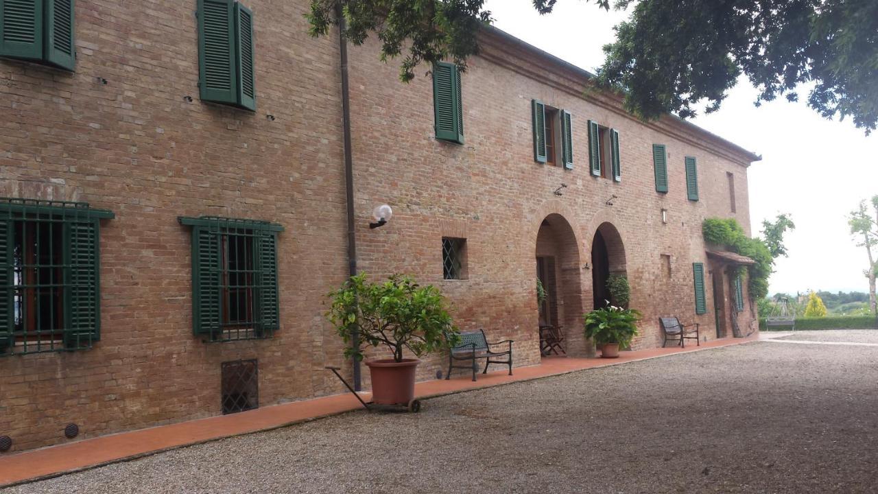 Agriturismo Il Poggiarello Siena Exterior photo